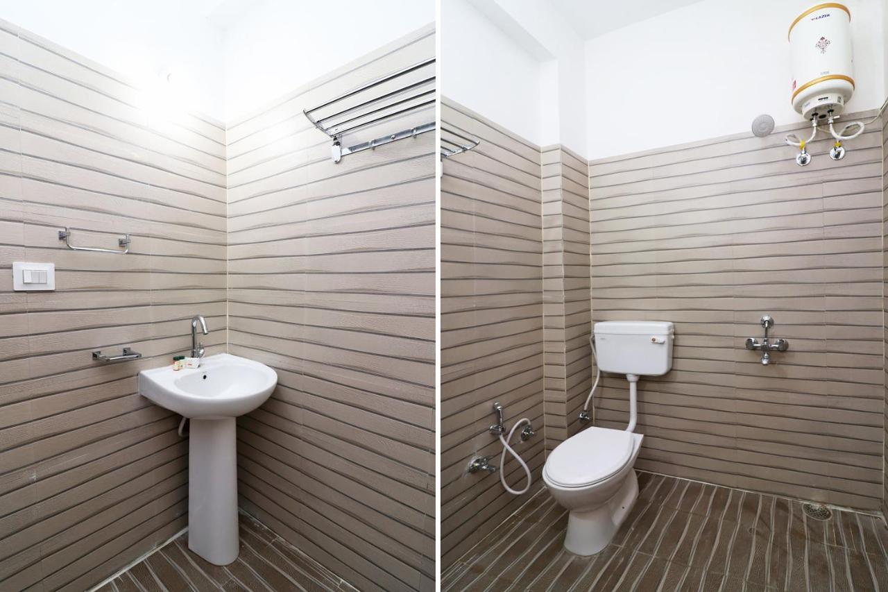 Oyo 1021 Hotel Gayatri Residency Tirath Екстер'єр фото